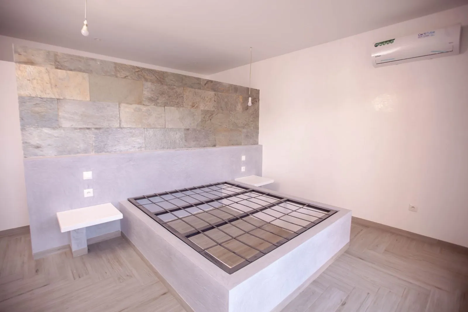 nguerigne-petite+co-te-chambre-2-00cbc20b-1920w