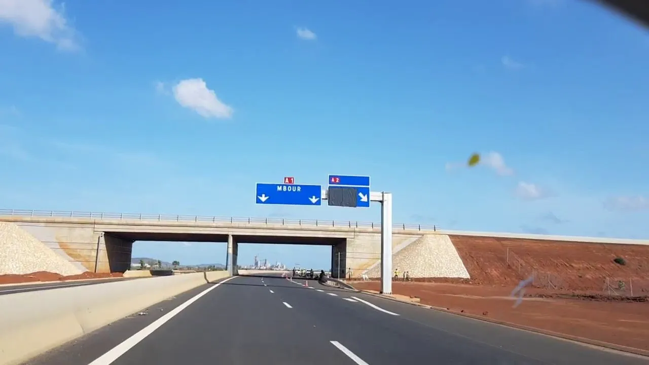 thies-tivaouane-1920w